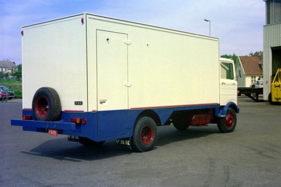  Mercedes-Benz LP 913 VBK 1974 года  (фото 6 из 7)